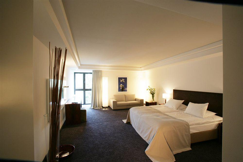 Hotel Erzgiesserei Europe Мюнхен Екстериор снимка